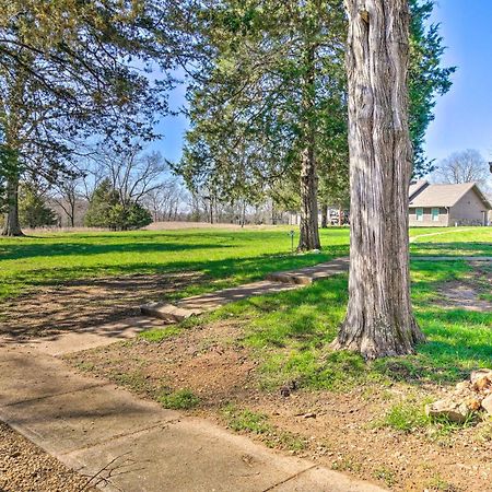 The Cozy Cottage With Lake Taneycomo Access! Branson Exteriör bild