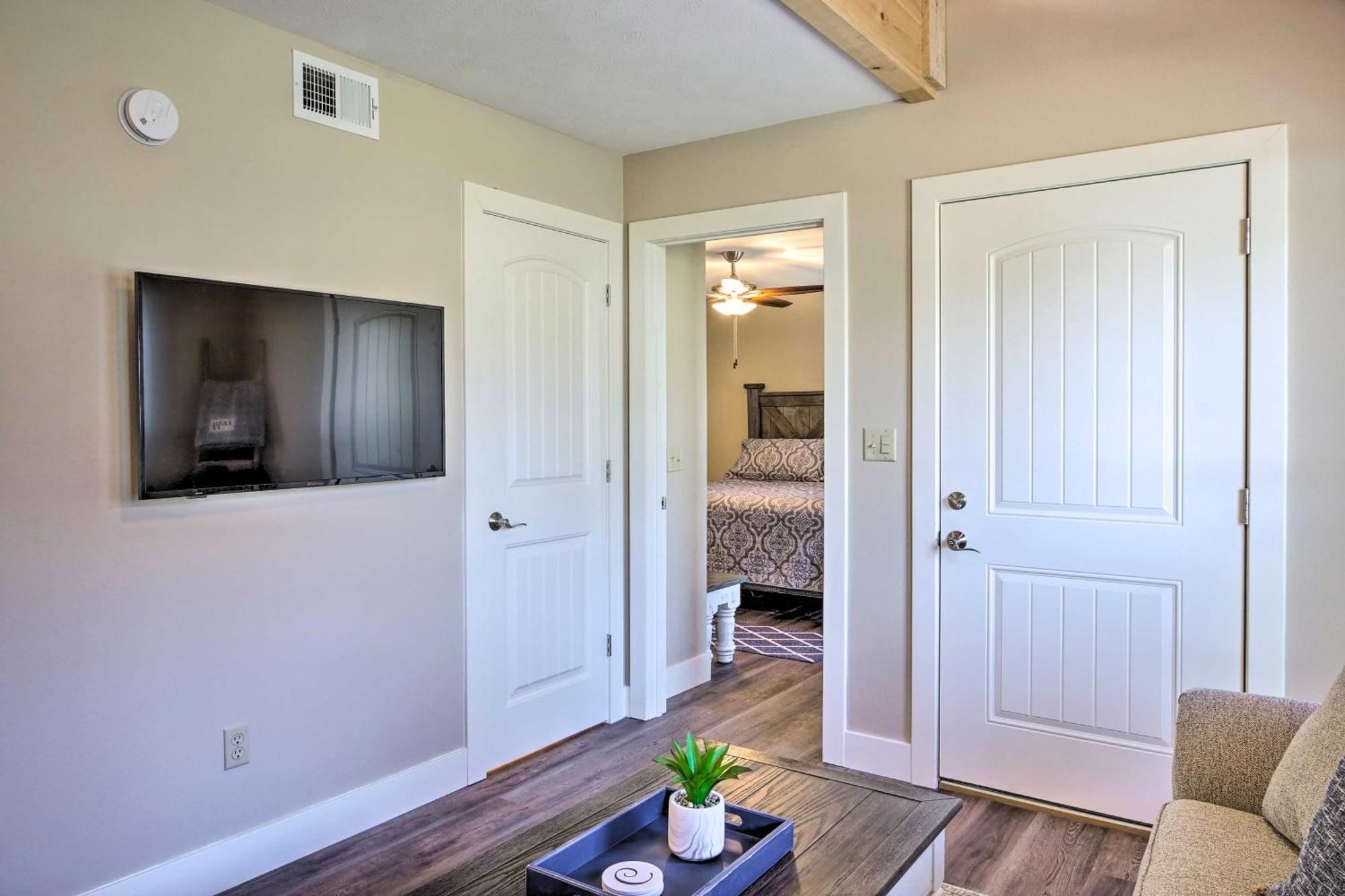 The Cozy Cottage With Lake Taneycomo Access! Branson Exteriör bild