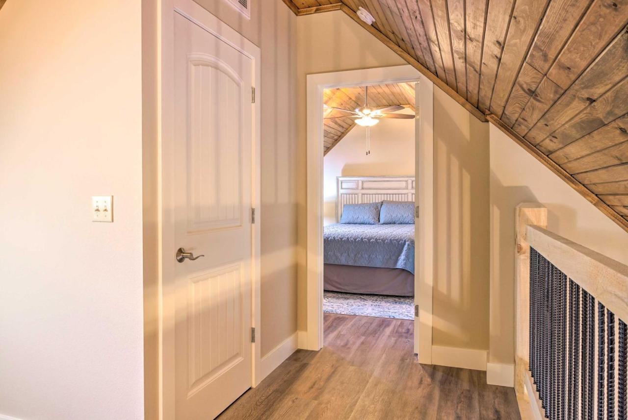 The Cozy Cottage With Lake Taneycomo Access! Branson Exteriör bild